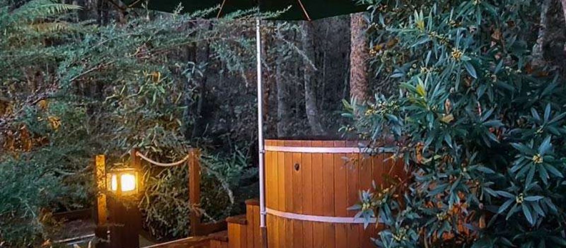 secret-spot-hot-tub-in-the-forest
